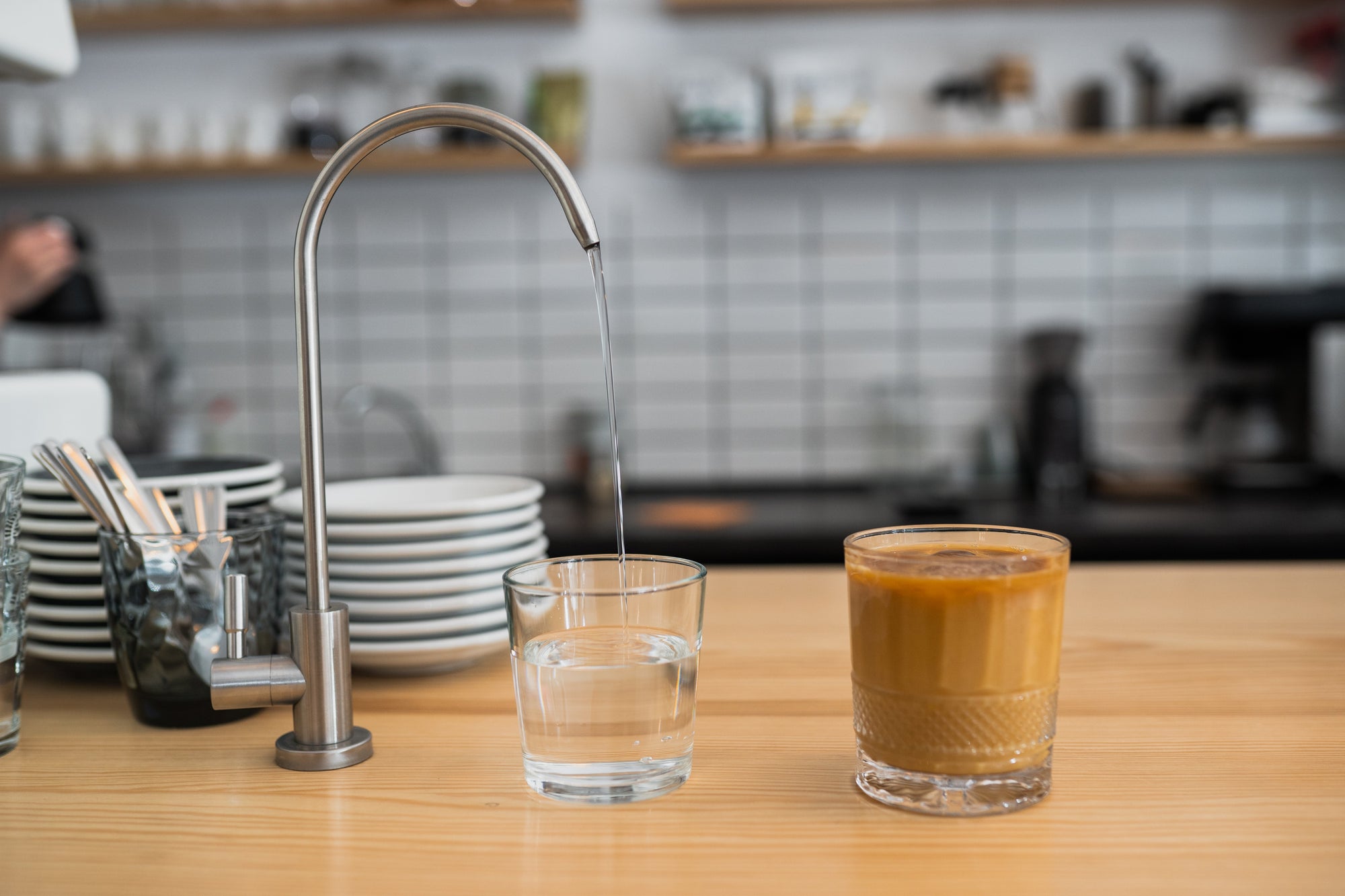 Água: O Ingrediente Esquecido do Café Perfeito
