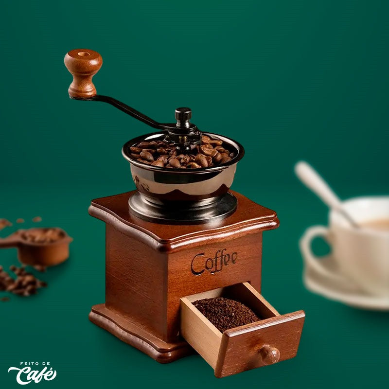 Kit - Moedor Manual de Café + Xícara com Pires Design Abstrato