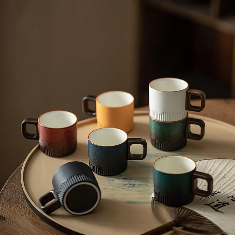 Xícara Minimalista com Alça