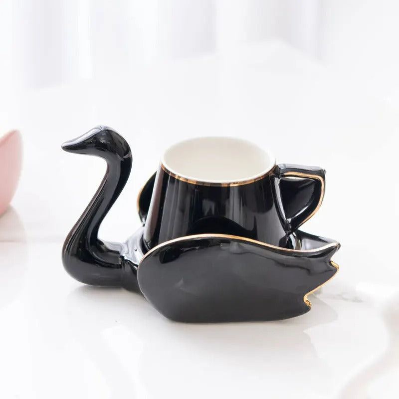 Conjuto de Xícara e Pires de Porcelana - Cisne