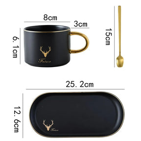 Conjunto Xícara com Pires e Mexedor de Porcelana - Linha Alto Luxo